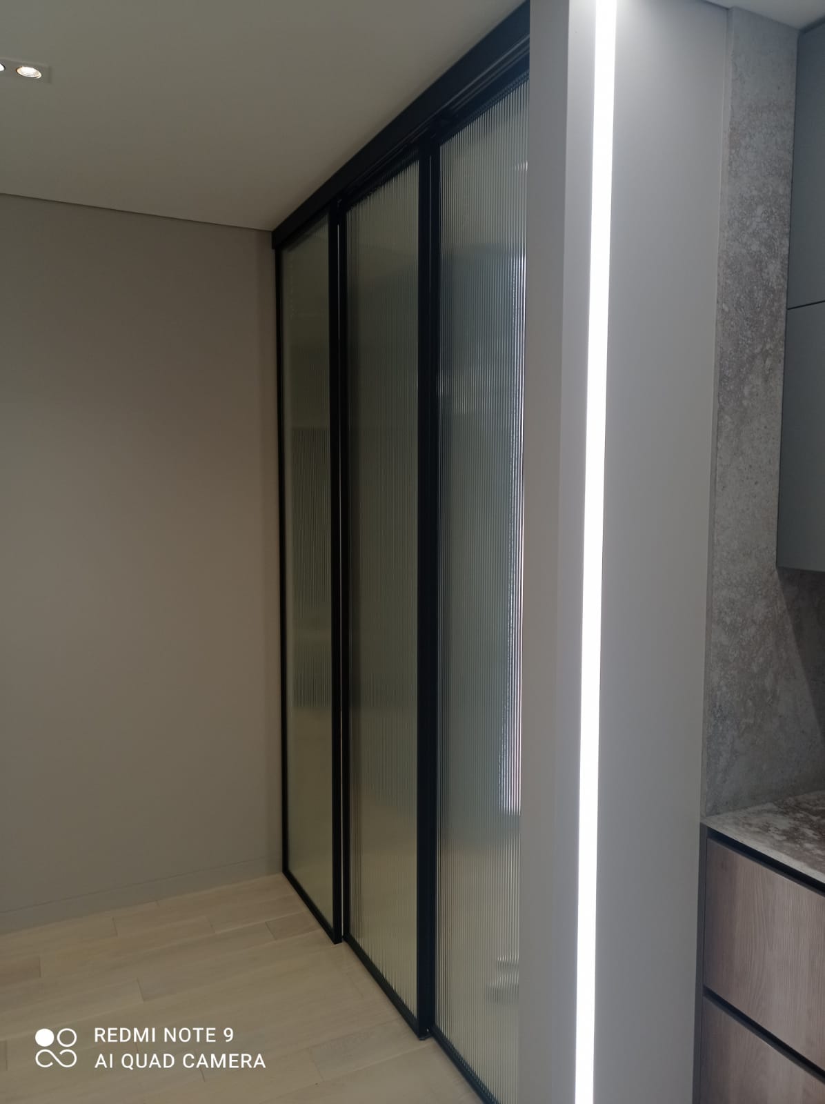 Каскадные перегородки для зонирования