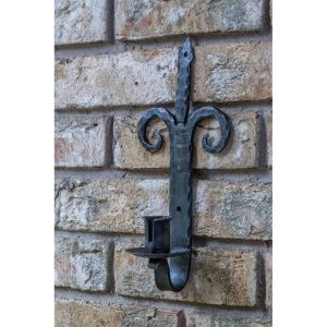 Кованый настенный подсвечник HC-89