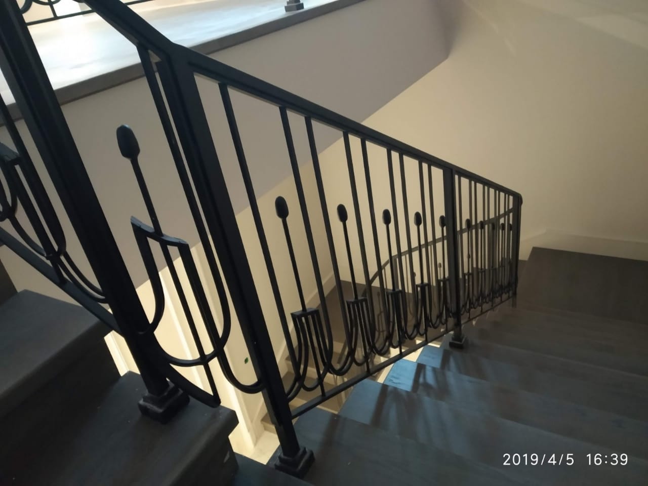 Кованные ограждения для лестницы
