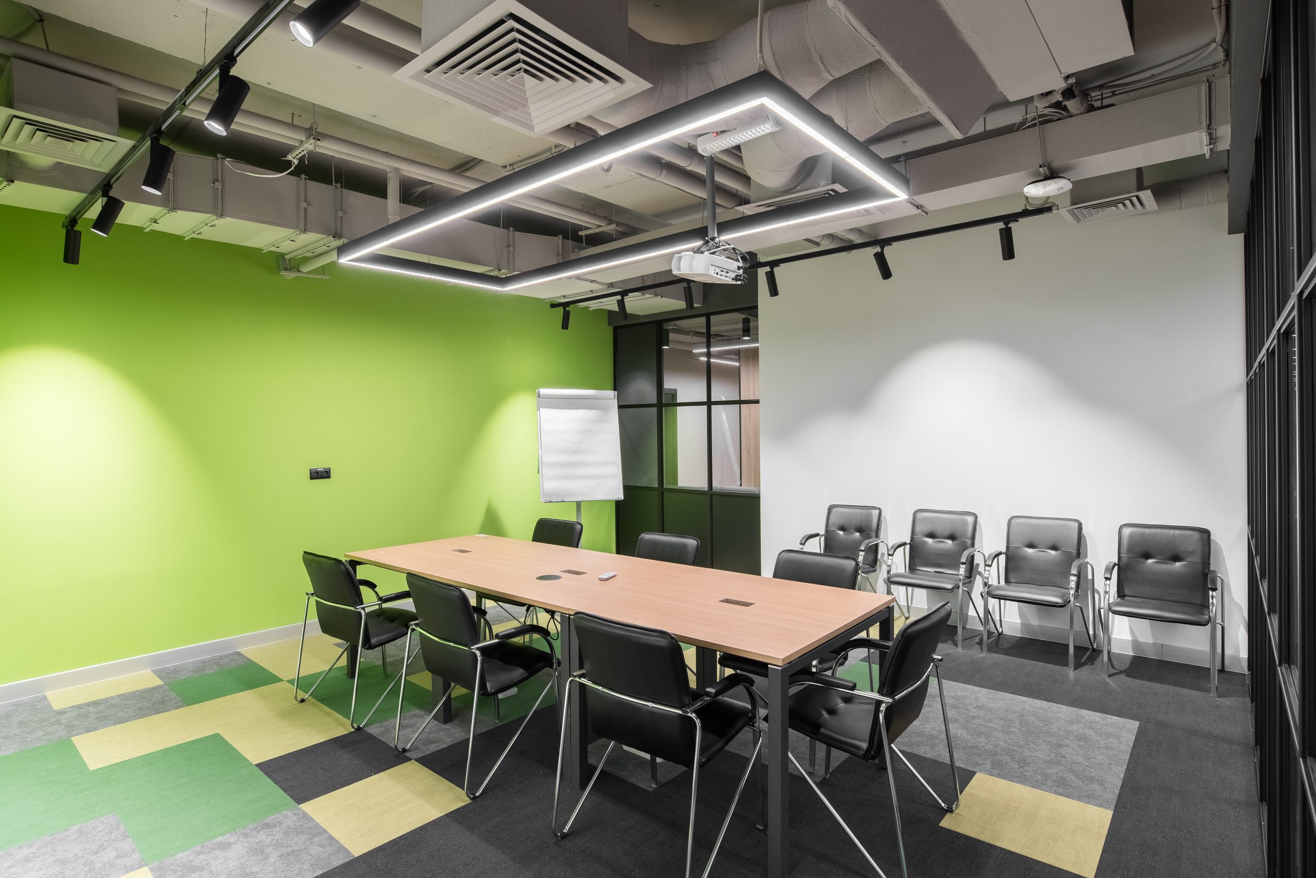 Мебель для переговорной