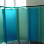 Барная стойка с матовым стекло