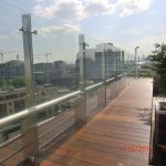 Стеклянное ограждение парапета кровли из стали со стеклом