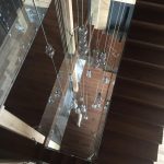 Стеклянные ограждения на точечных крепежах