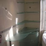 Полка стеклянная для ванной