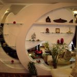 Полки интерьерные