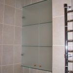 Шкаф стеклянный для ванны