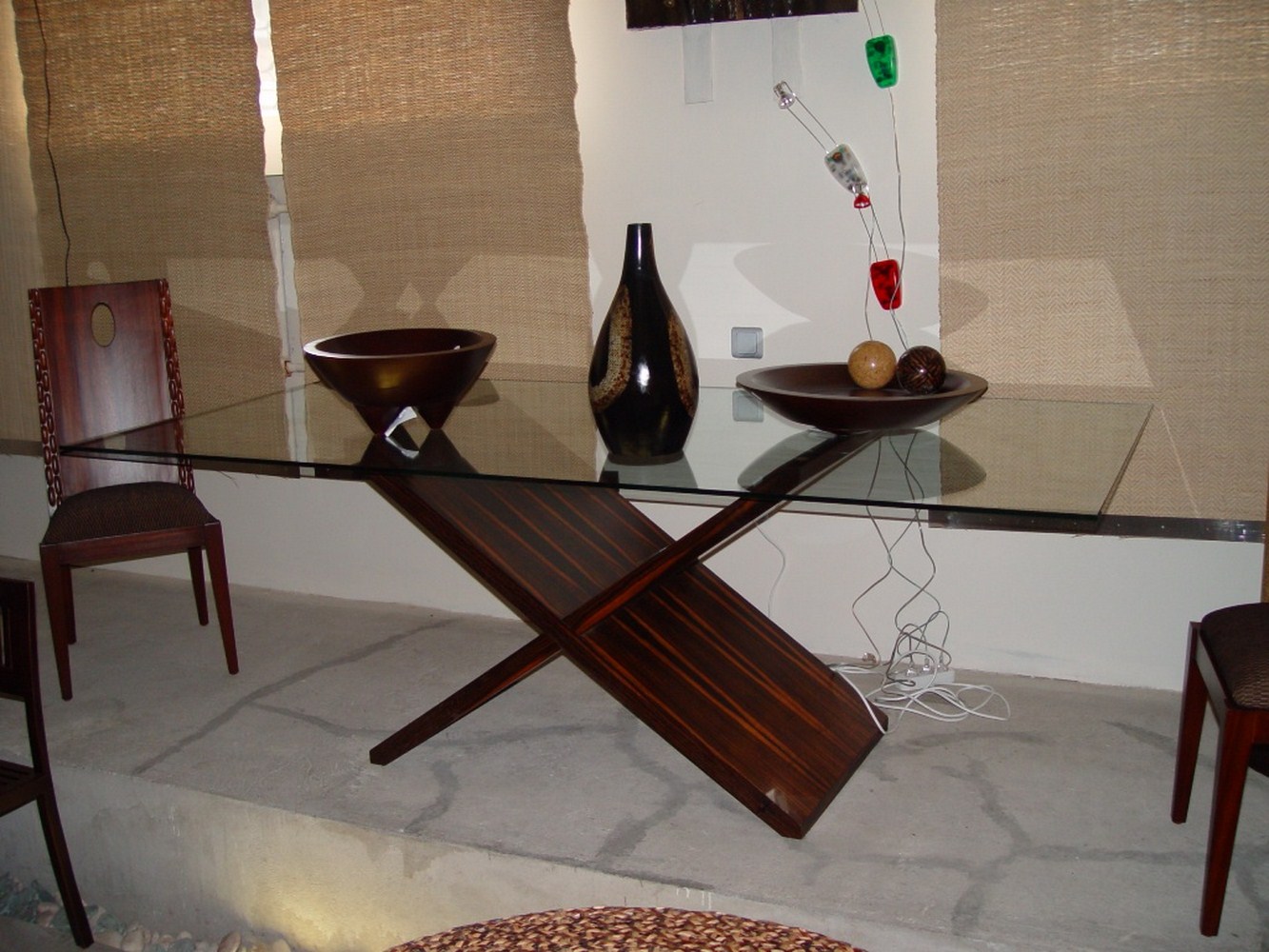 Стол обеденный стеклянный