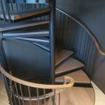 Поручень для винтовой лестницы