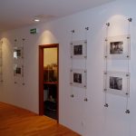 Полка на металлических тросиках