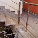 Ограждение из нержавеющей стали с ригелями и поручнем ПВХ