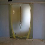 Двери матовое стекло