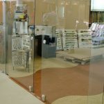 Раздвижная стеклянная дверь для ТЦ