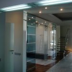 Раздвижная стеклянная дверь межкомнатная