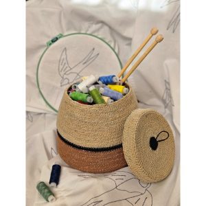 Корзина декоративная крышкой «Colored lines»