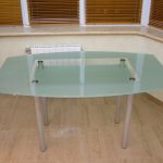 Стол обеденный стеклянный