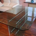 Стол стеклянный
