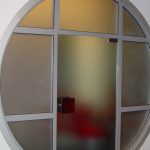 Нестандартная межкомнатная дверью