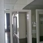 Зеркальные стены