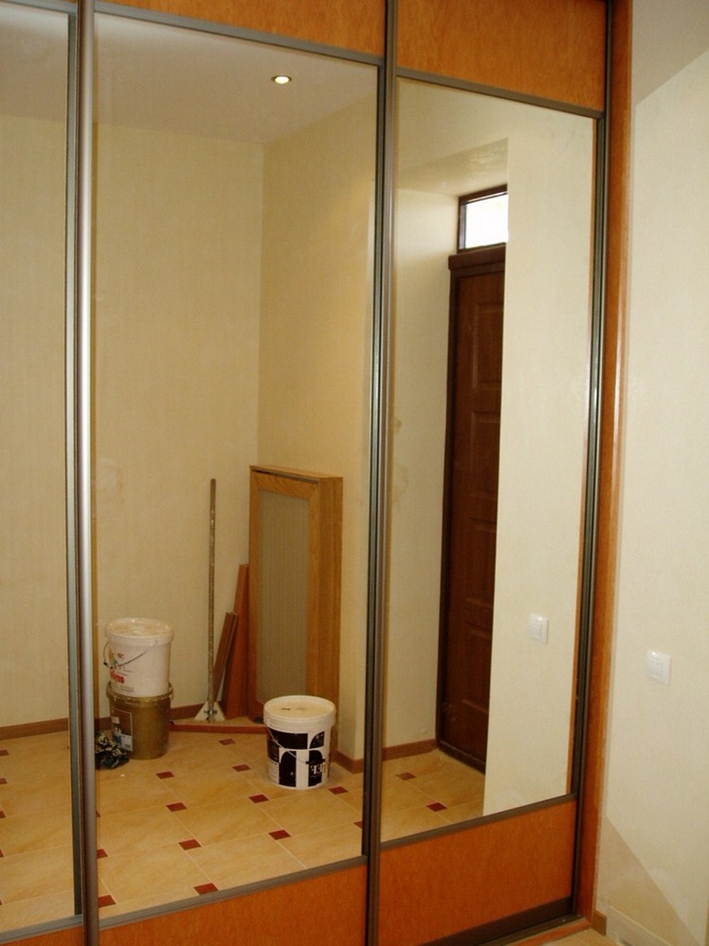 Зеркала для шкафов