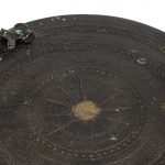 Столик «Жабий барабан»