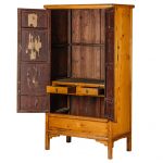 Китайский ретро шкаф