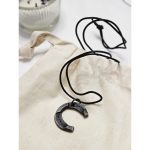 Кулон кованый на шнурке «Подкова»