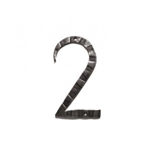 Кованая цифра «2» 15 см