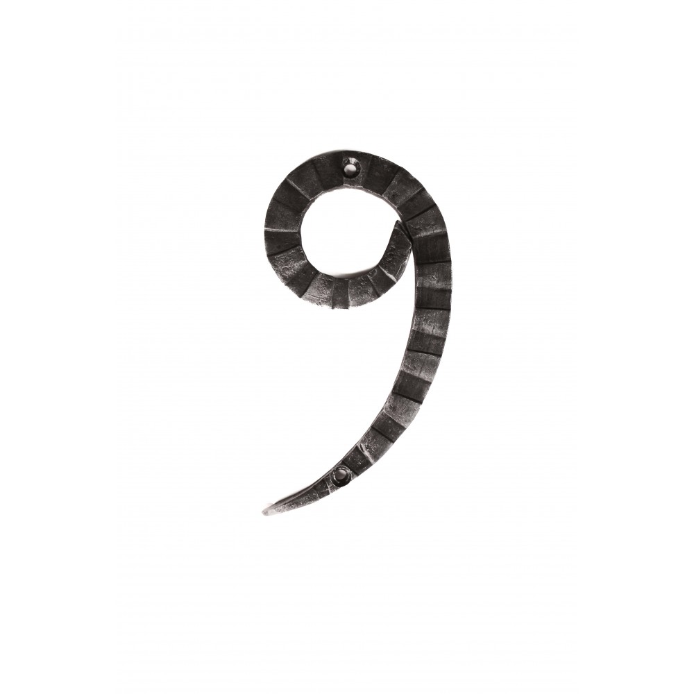 Кованая цифра «9» 15 см