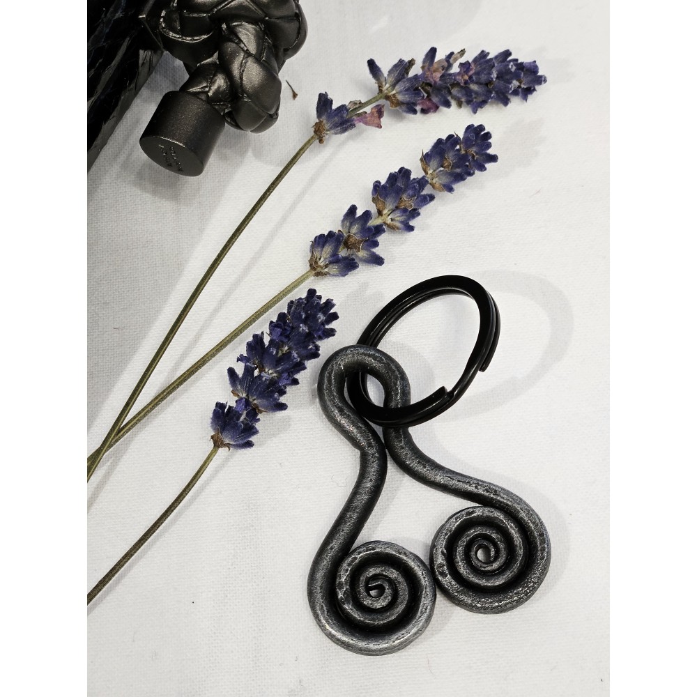 Кулон кованый на шнурке «Инь-Янь»