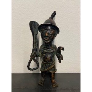 Фигурка вождя