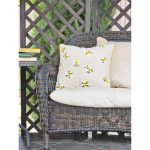 Подушка декоративная «Пчелы» с наполнителем