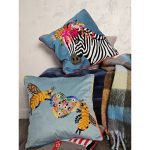 Подушка декоративная «Зебра» с наполнителем