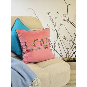 Подушка декоративная «Любовь» с наполнителем