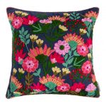 Подушка декоративная «Полевые цветы» с наполнителем